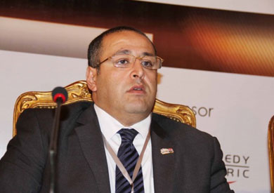 وزير الاستثمار أشرف سالمان